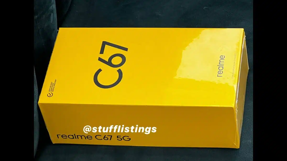 Realme C67 5G retail box